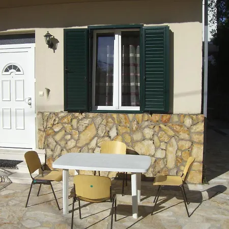 Apartmán With A Parking Space - 7569