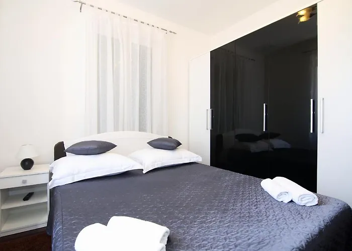 With A Parking Space - 7569 *