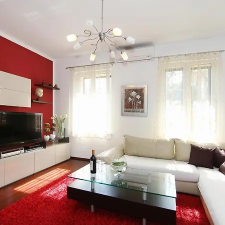 With A Parking Space - 7569 Apartman Split