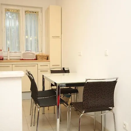 Apartments With A Parking Space Split - 7569 Apartment *