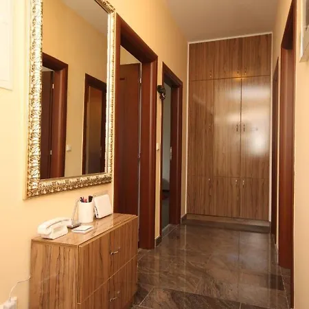 With A Parking Space - 7569 Apartman *