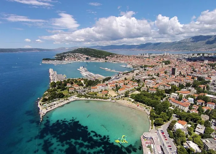 With A Parking Space - 7569 *